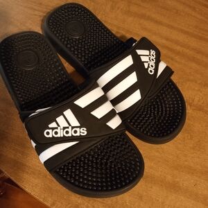 Men's ADIDAS slides size 8